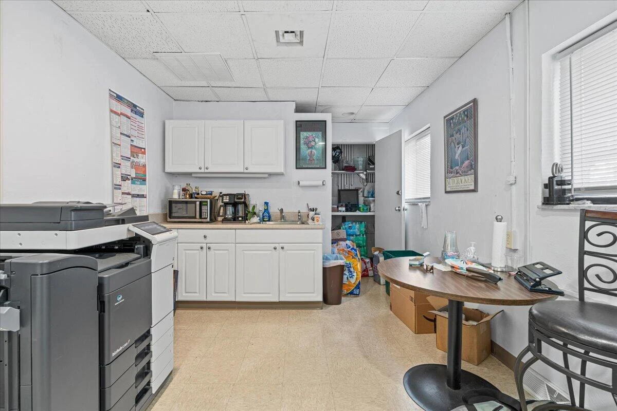 1125 1st ST SW - Photo 11
