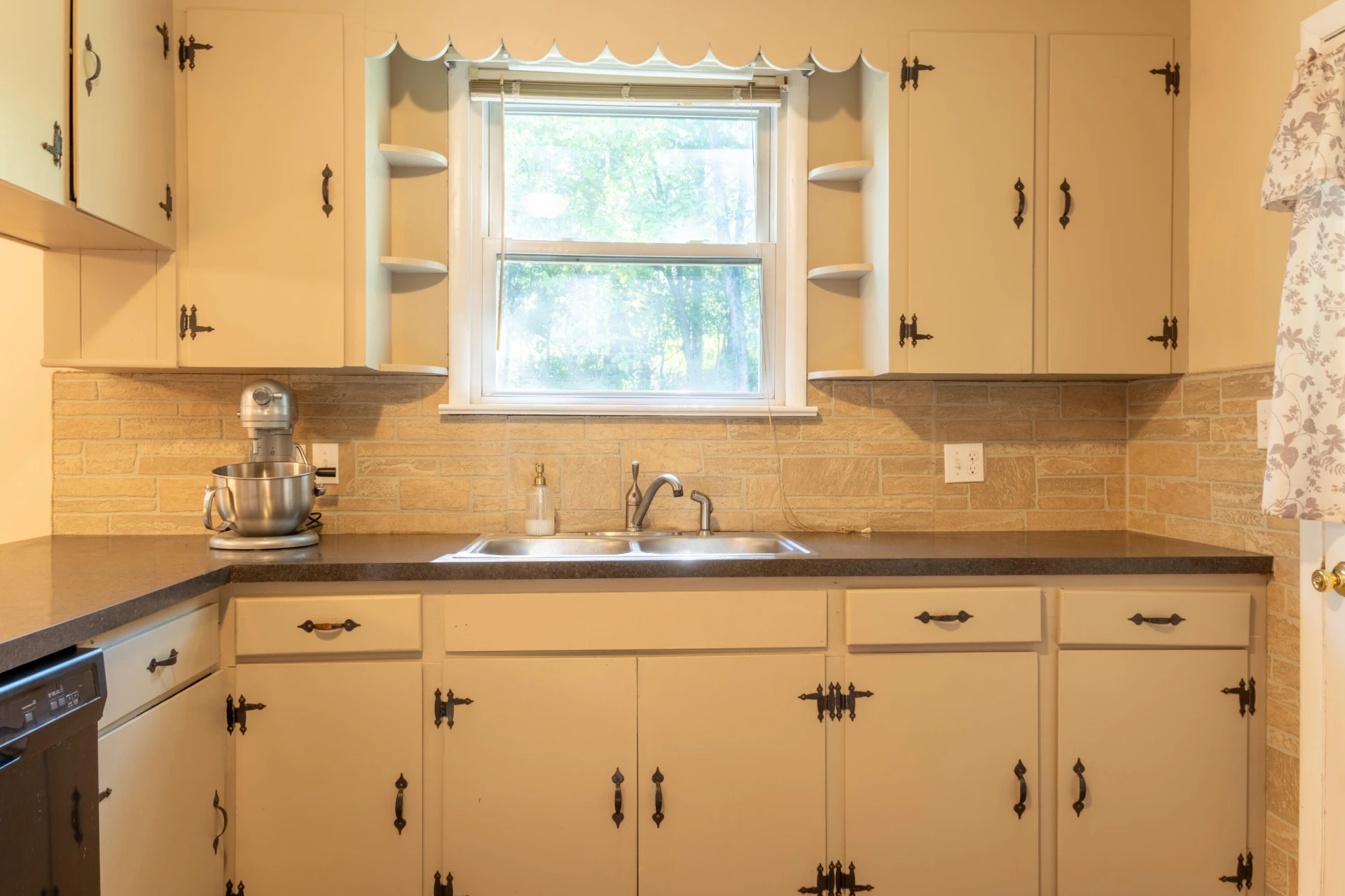 3545 Orange AVE NE - Photo 28