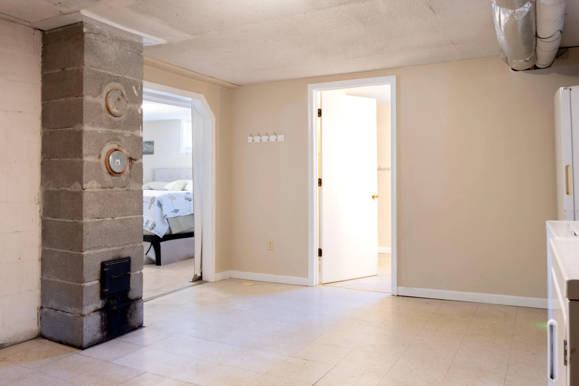 3545 Orange AVE NE - Photo 46