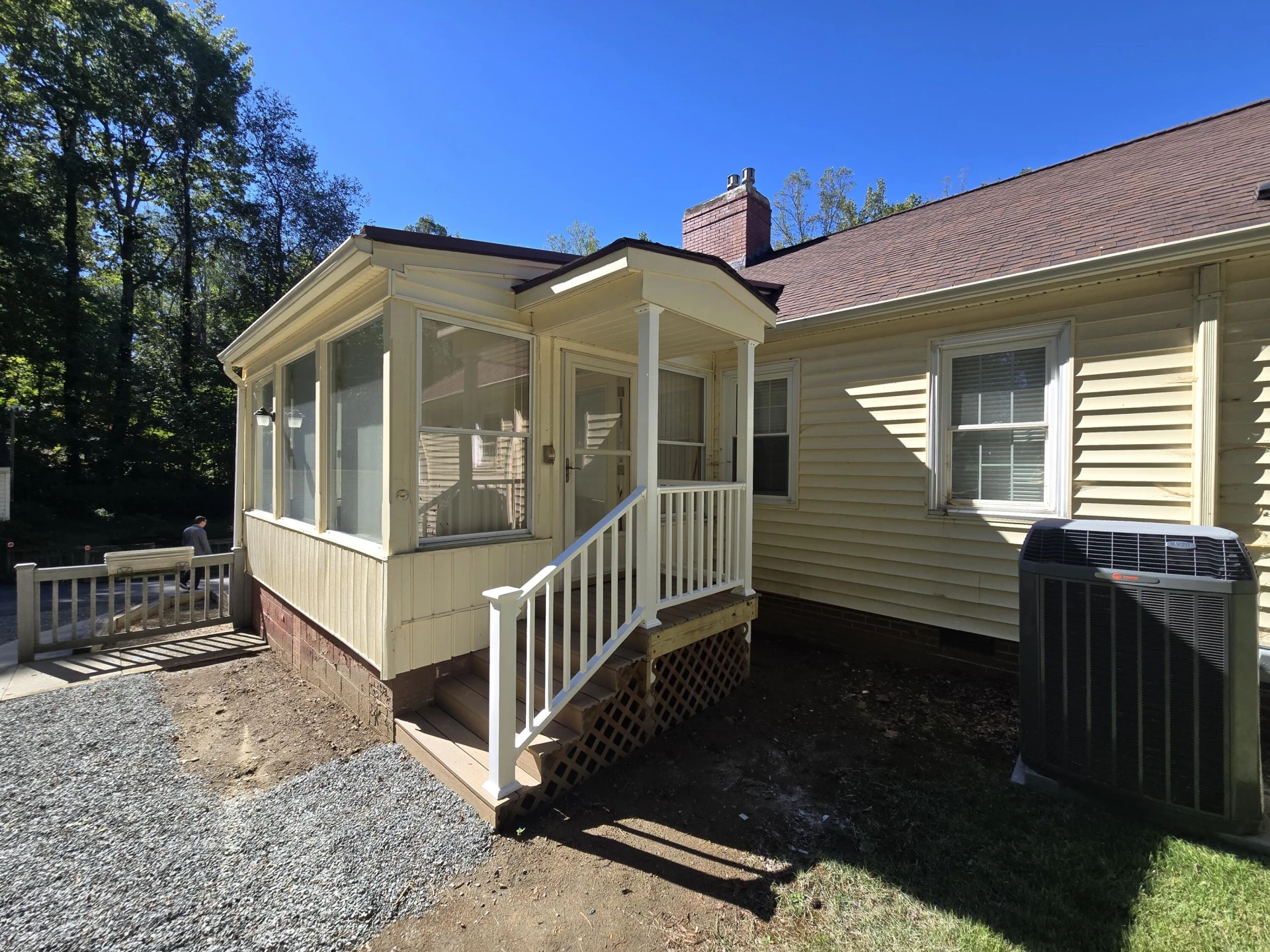 680 Park LN - Photo 4