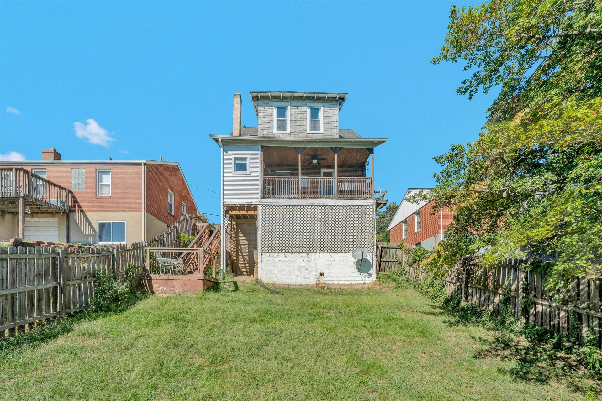 1030 Windsor AVE SW - Photo 33