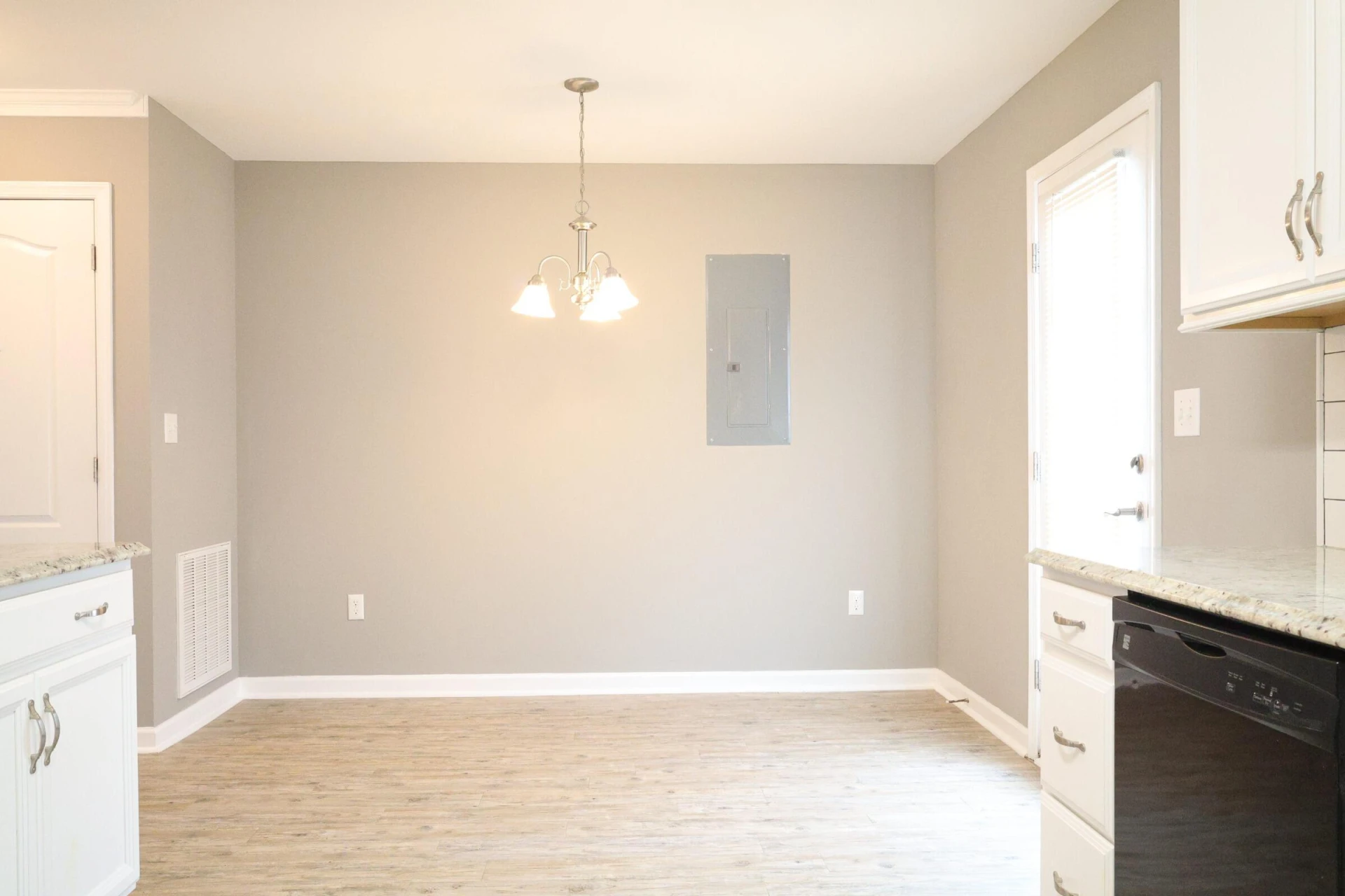 125 Squire CIR - Photo 6