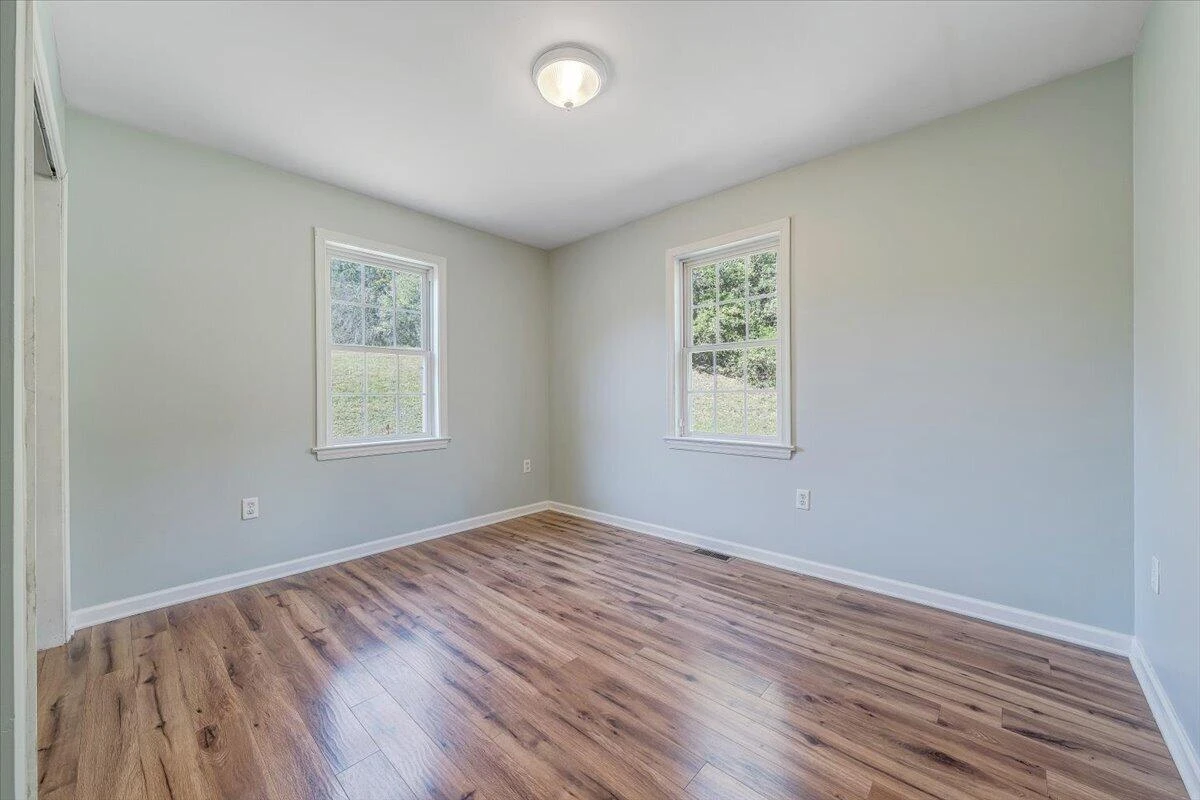 1096 Collierstown RD - Photo 29
