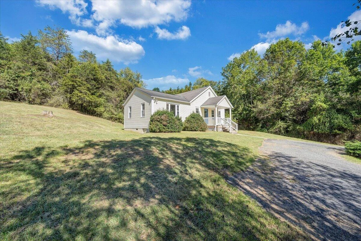1096 Collierstown RD - Photo 31