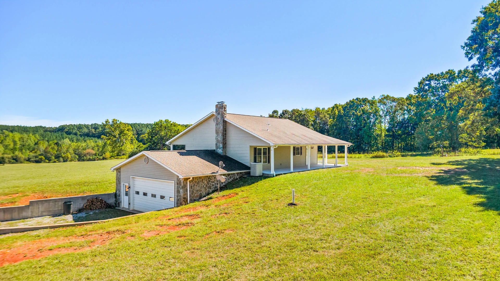 1868 Glenwood DR - Photo 6