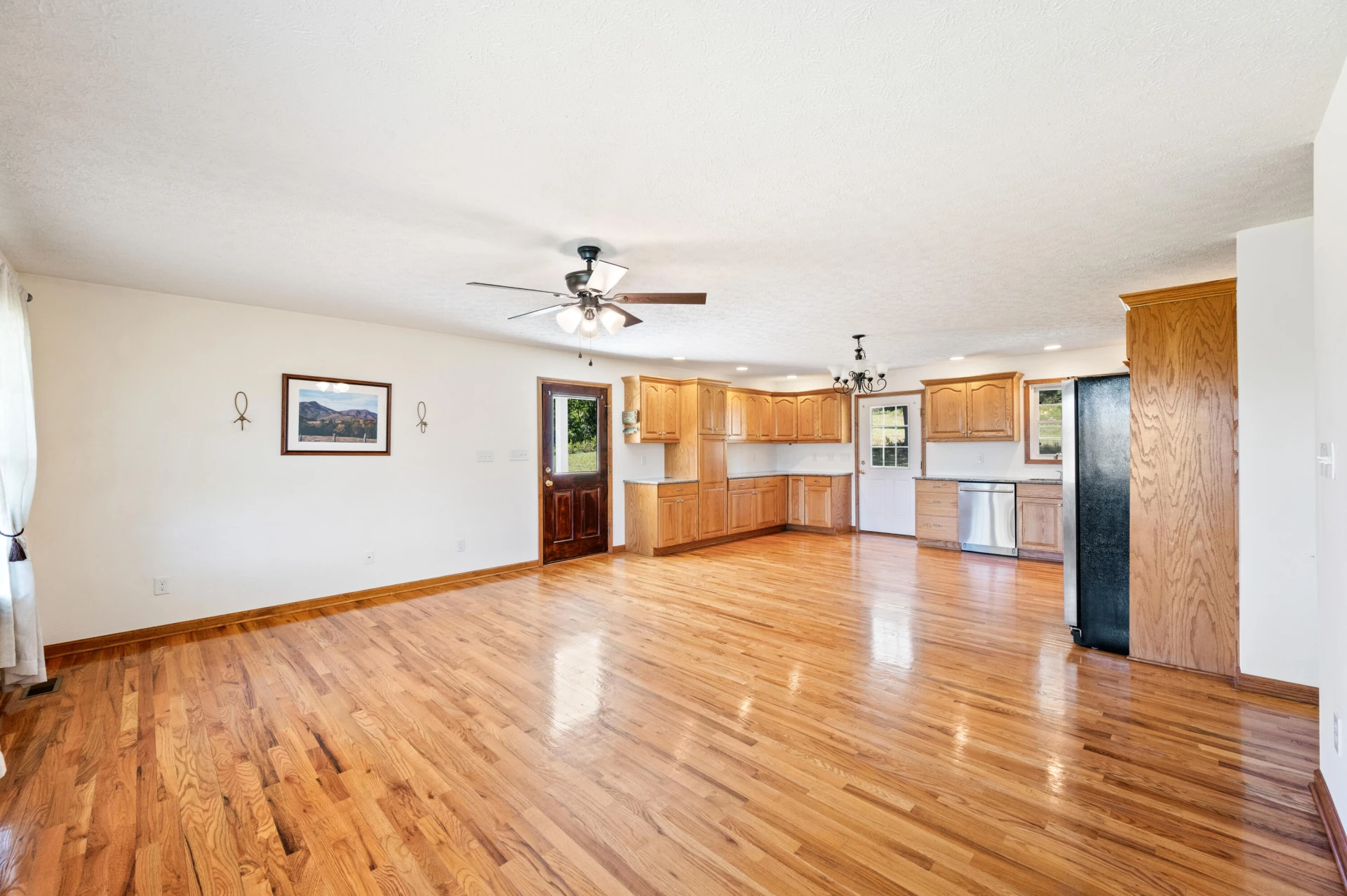 1868 Glenwood DR - Photo 10
