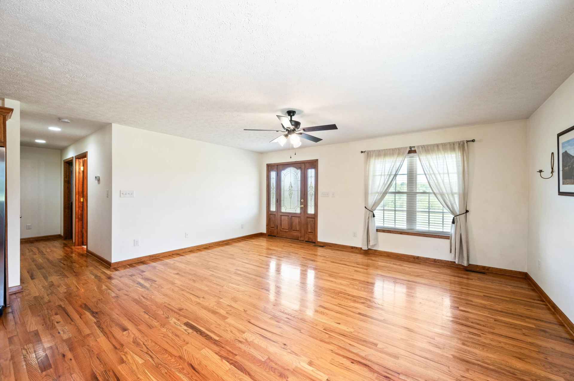 1868 Glenwood DR - Photo 11