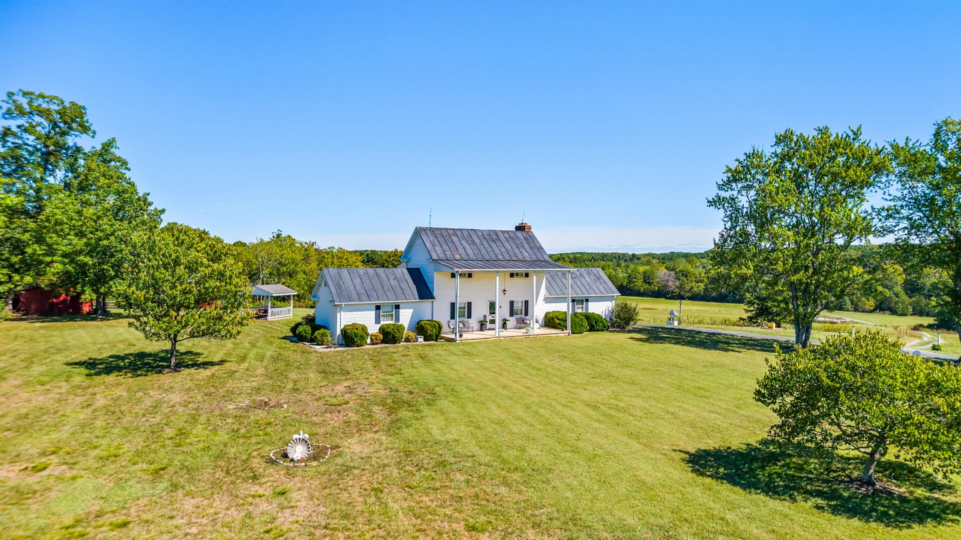 1864 Glenwood DR - Photo 4