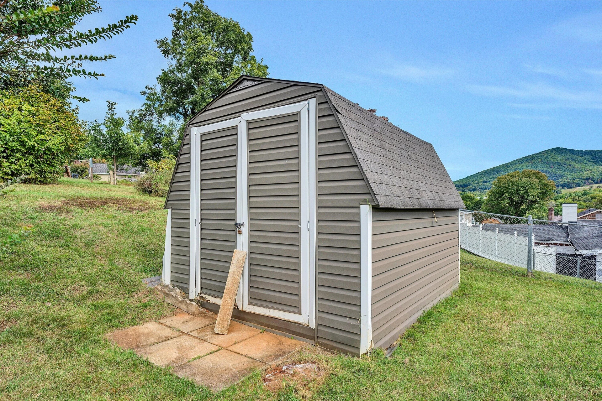 6641 Bryant CIR - Photo 23