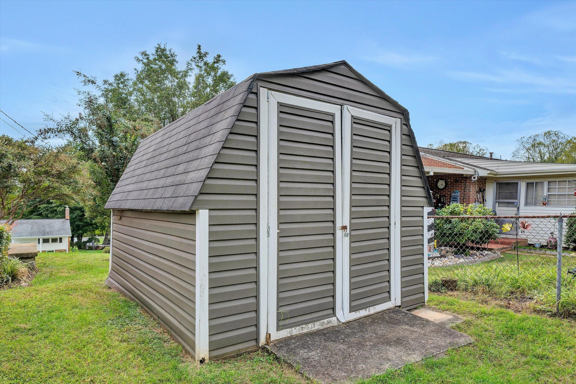6641 Bryant CIR - Photo 24