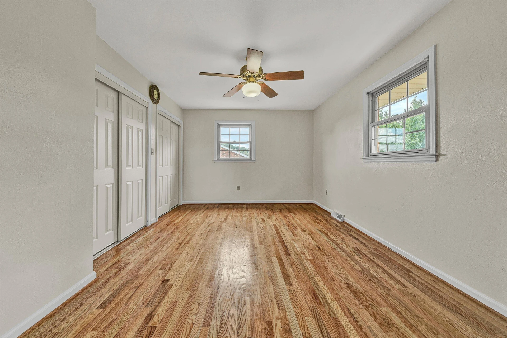 320 Swan DR - Photo 23