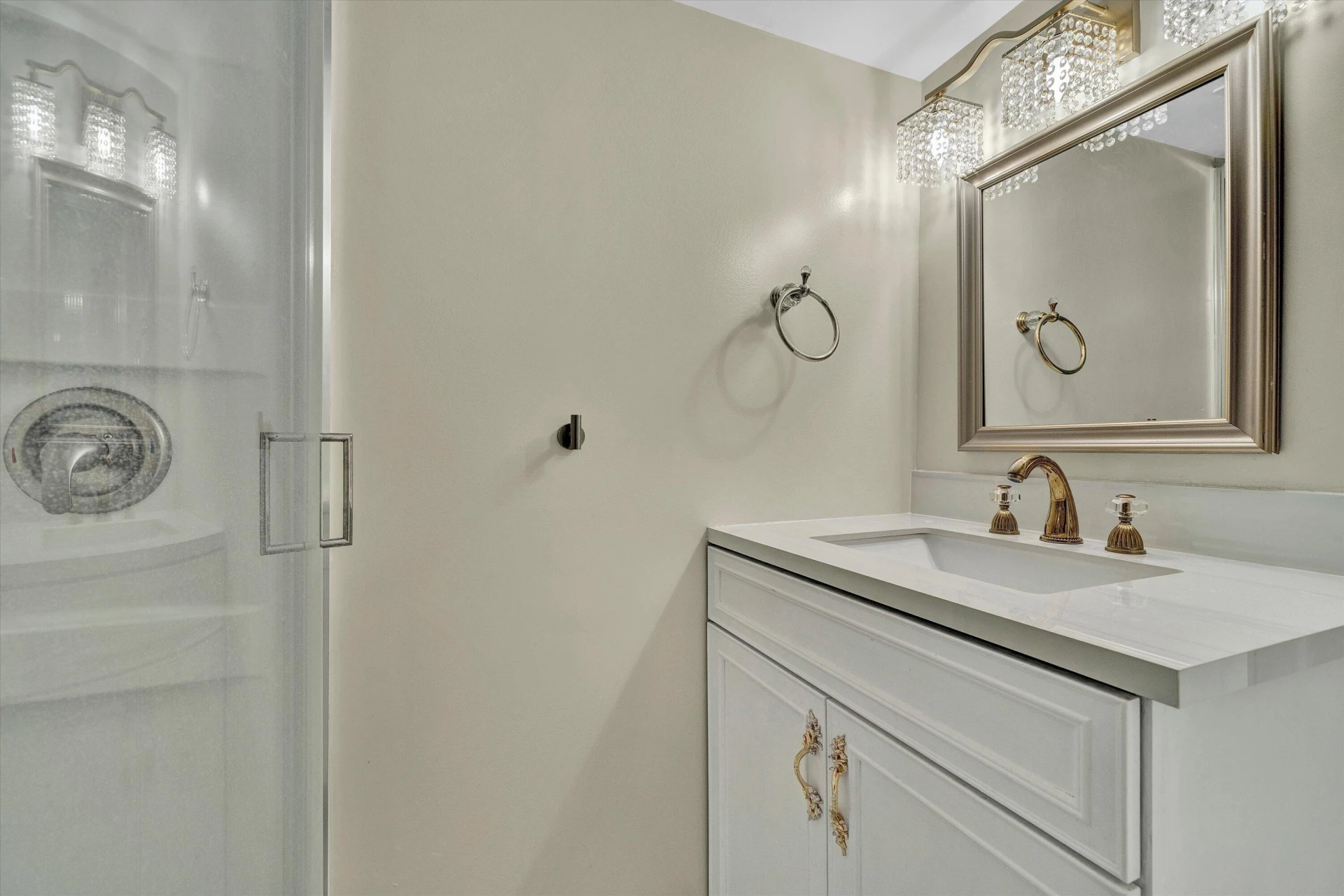 320 Swan DR - Photo 33