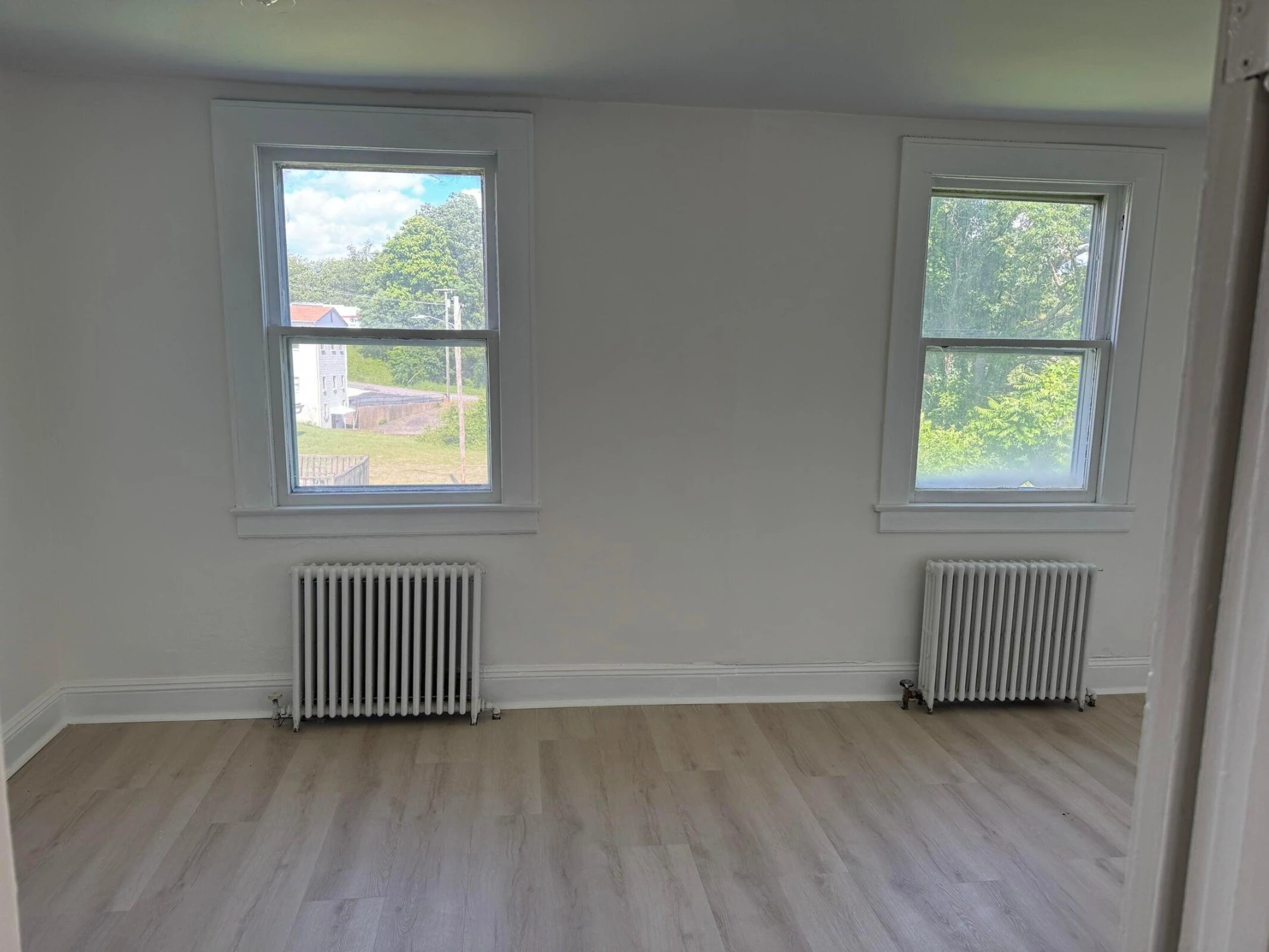 612 Church ST E - Photo 5
