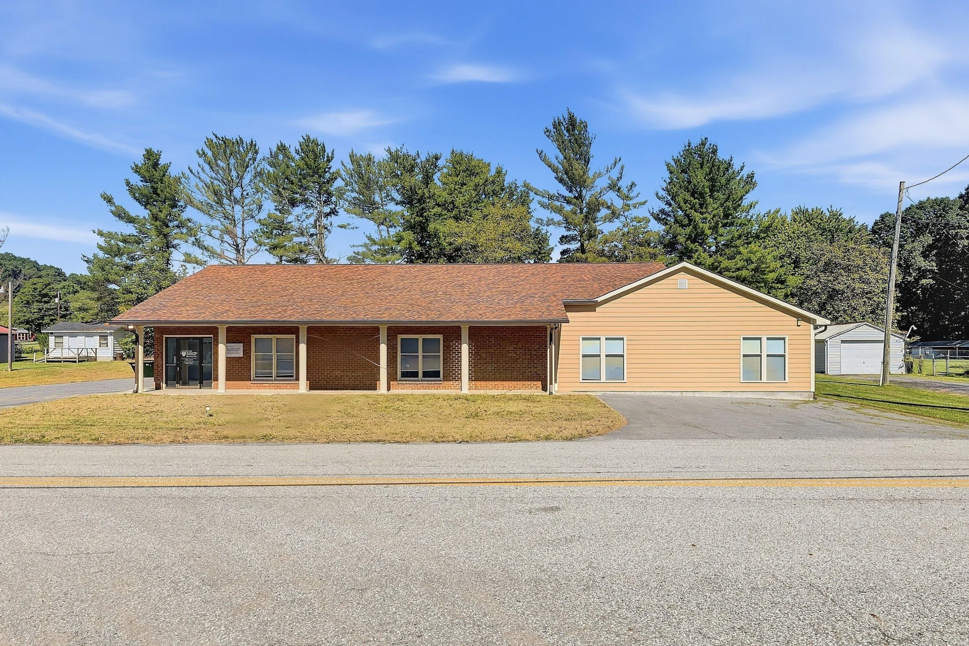 810 Grayson AVE