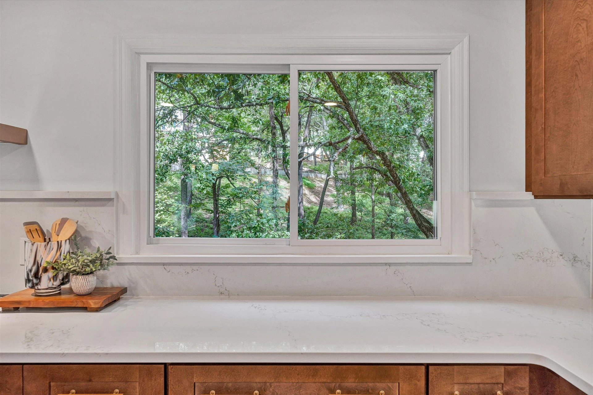 2825 Fairway Forest DR - Photo 13