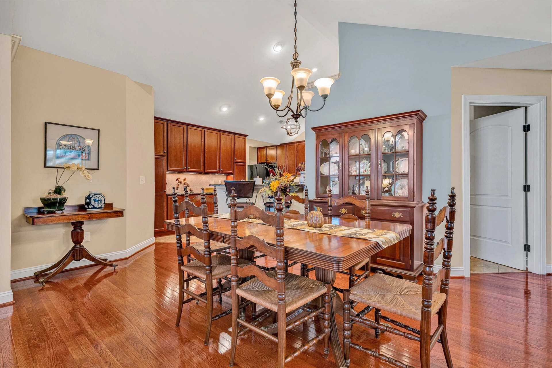 5472 Orchard Villas CIR - Photo 8