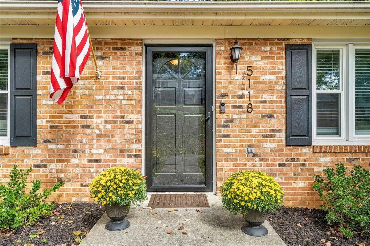 5118 Greenfield ST SW - Photo 2