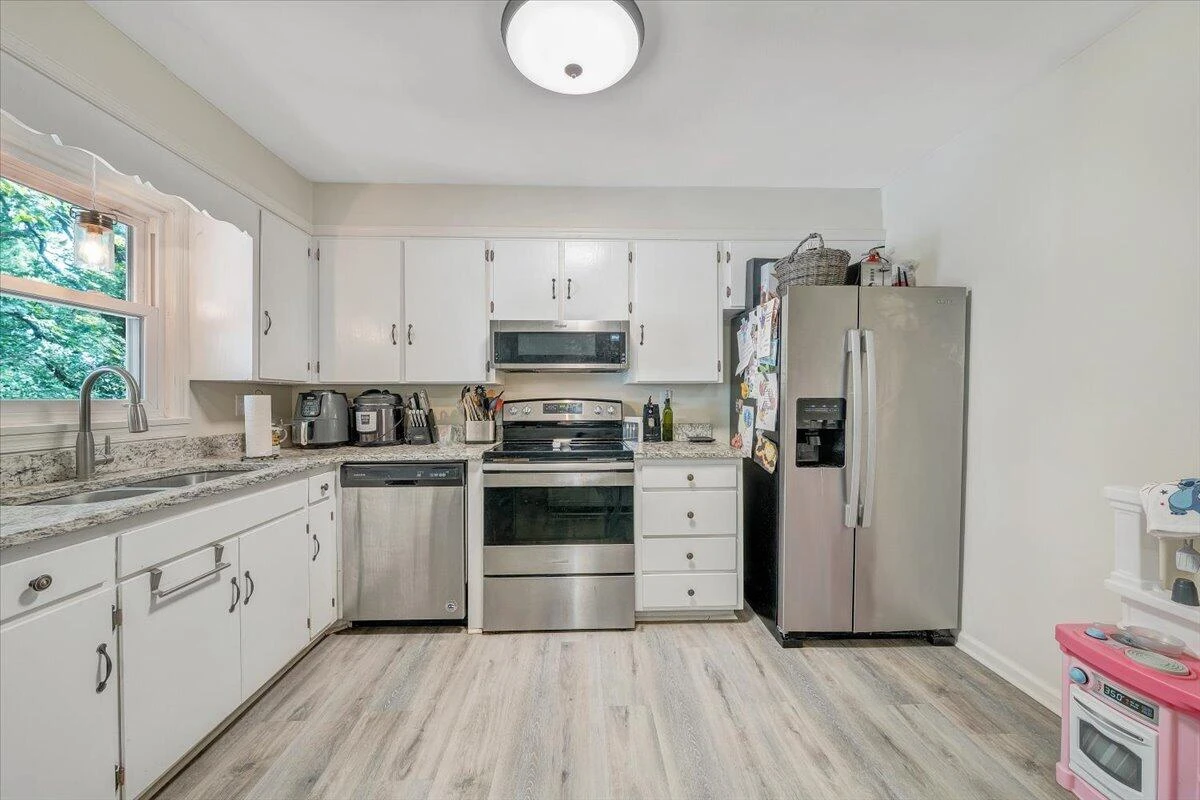 5118 Greenfield ST SW - Photo 12