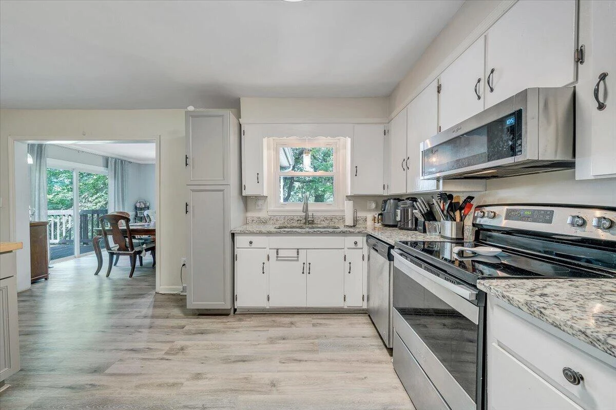 5118 Greenfield ST SW - Photo 14