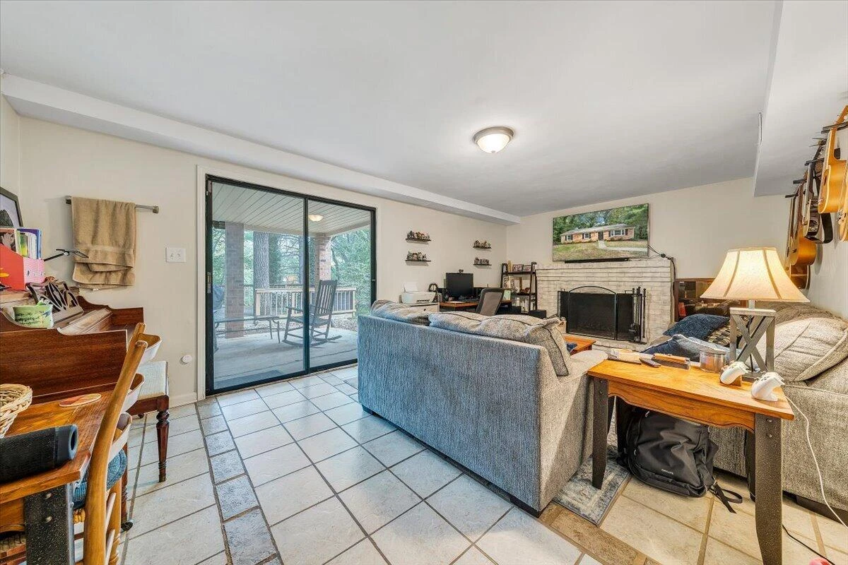 5118 Greenfield ST SW - Photo 26