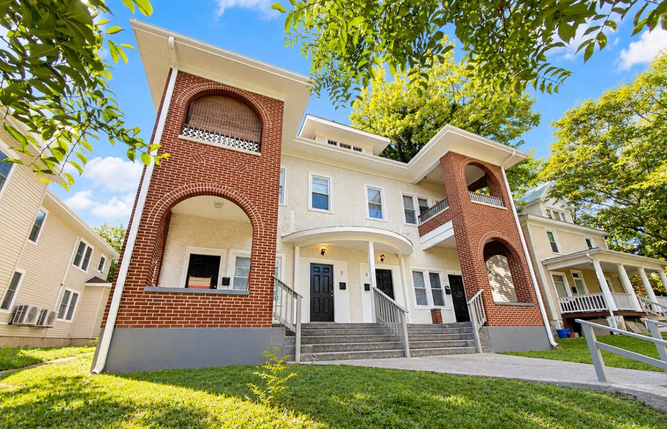 1112 Chapman AVE SW
