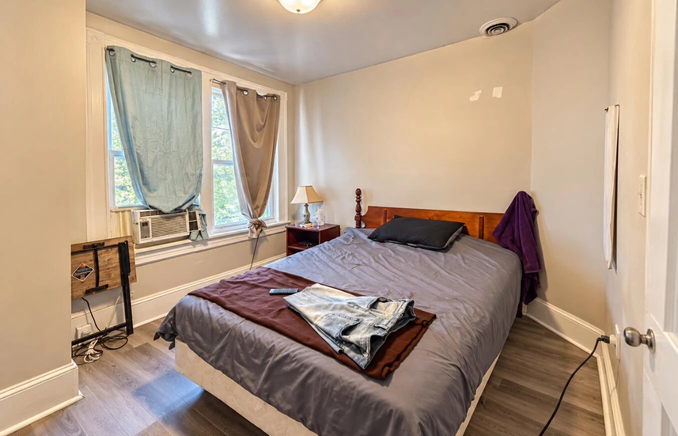 1112 Chapman AVE SW - Photo 3