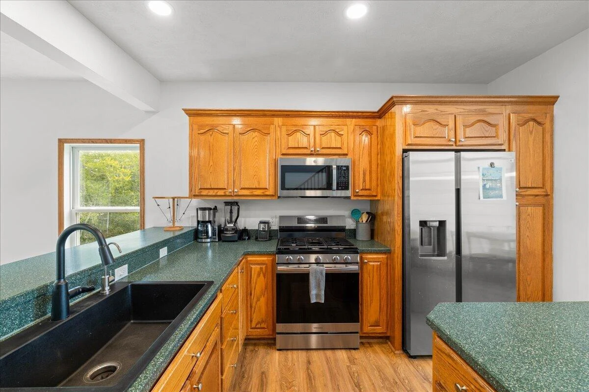1970 Morewood RD - Photo 8