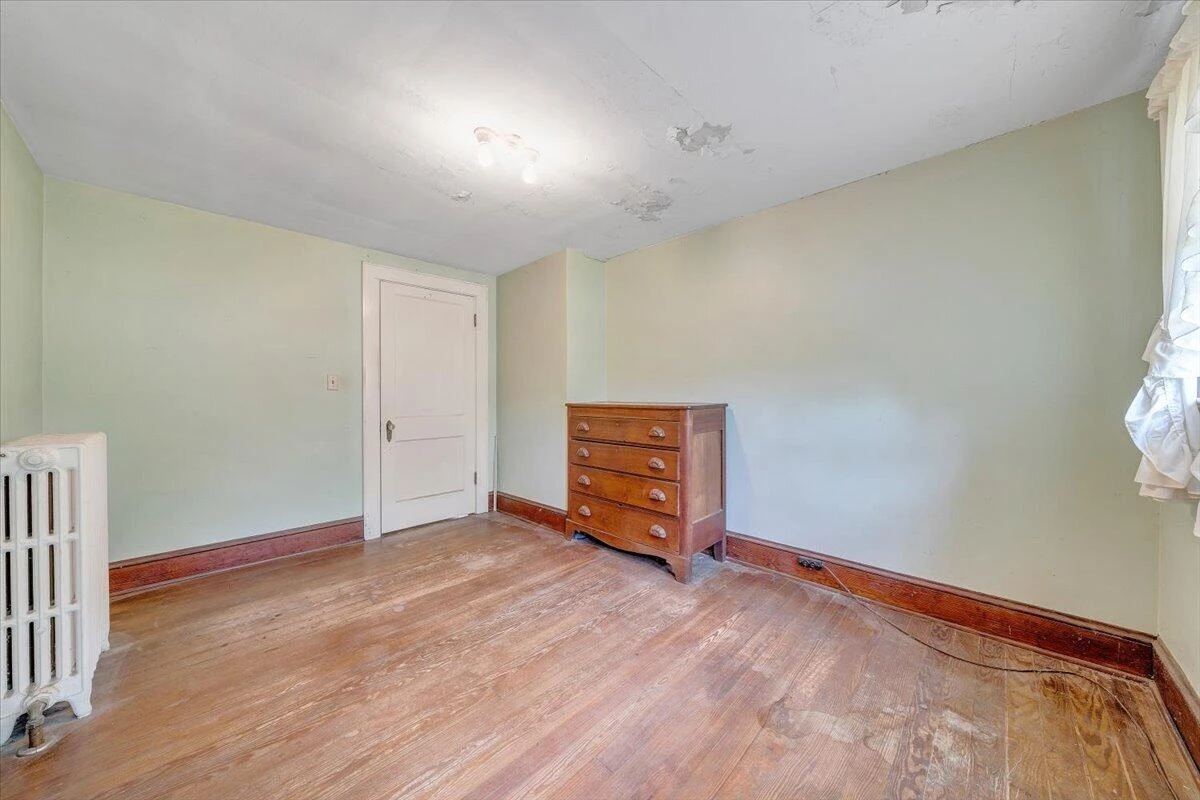 300 2nd ST - Photo 27