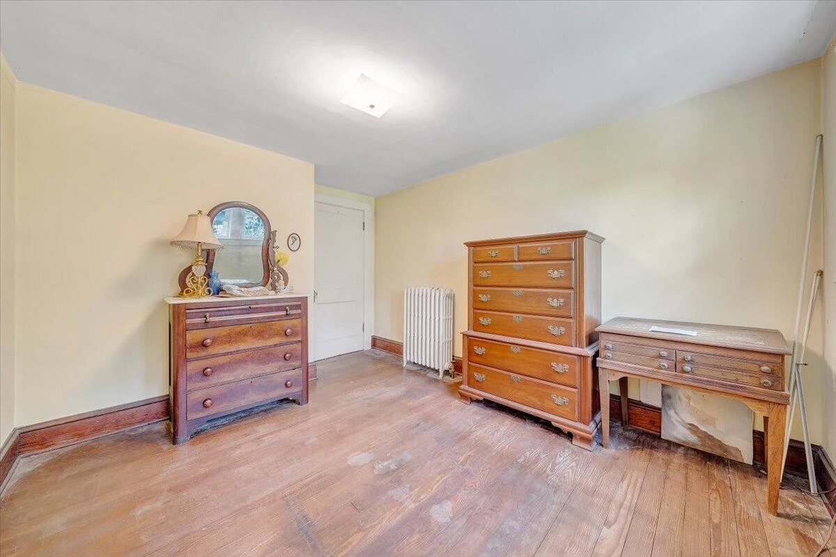 300 2nd ST - Photo 29