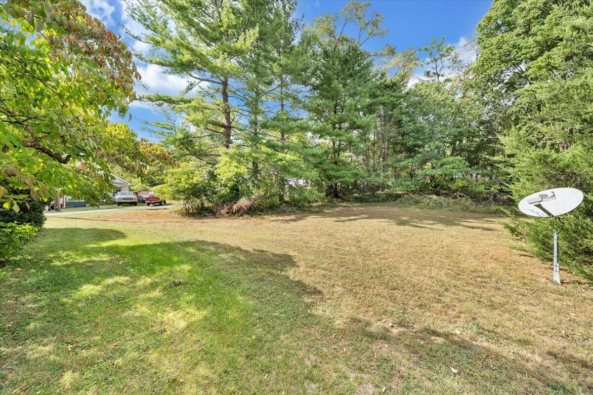 300 2nd ST - Photo 44