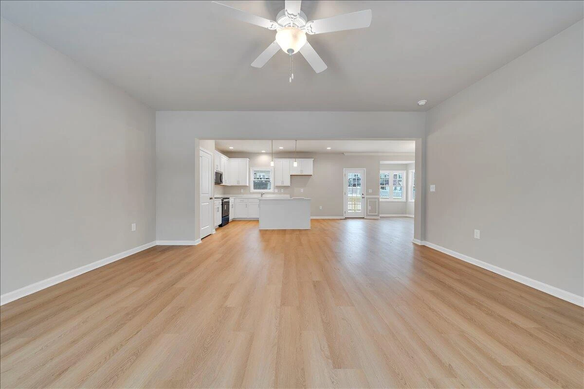 14 Grove BLVD - Photo 4