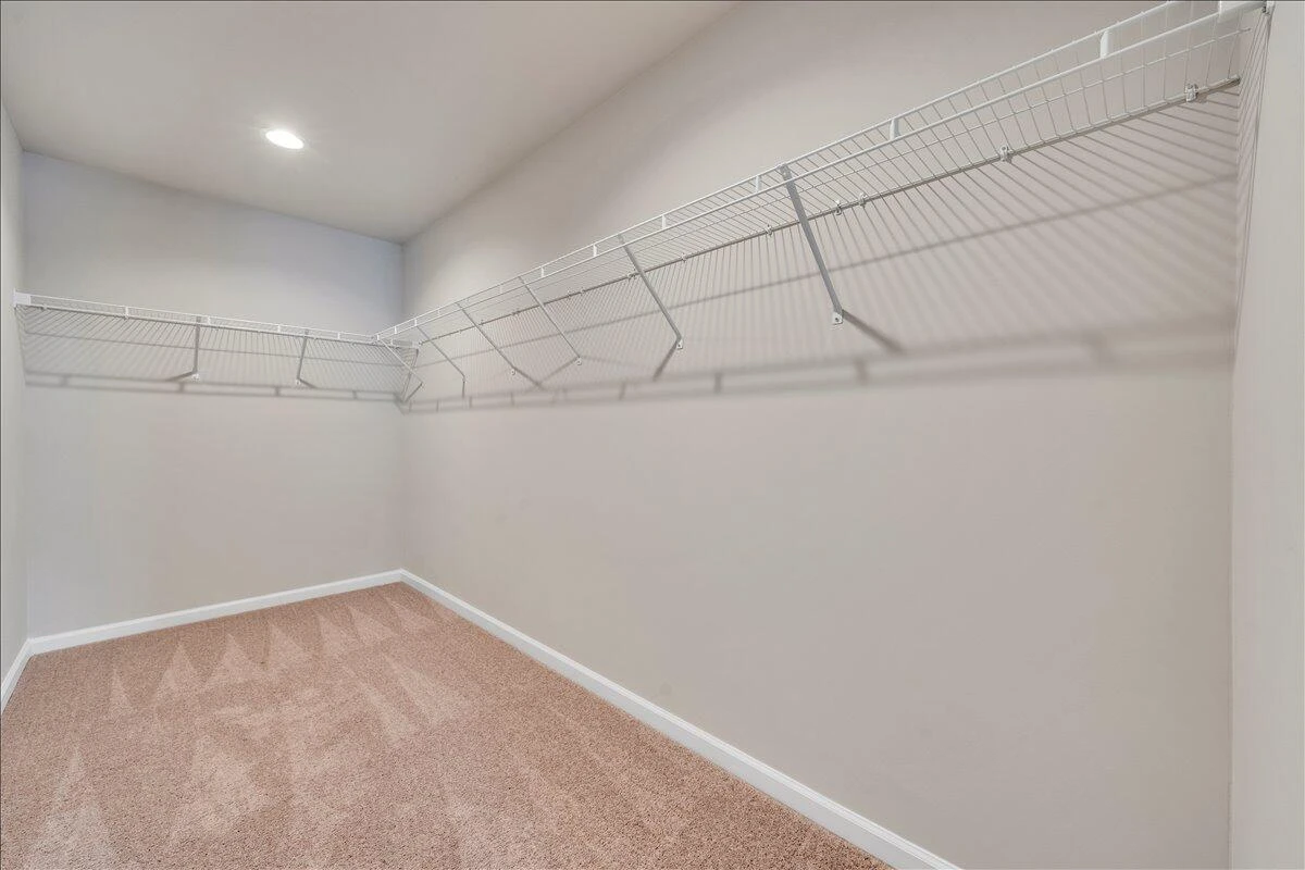 14 Grove BLVD - Photo 27