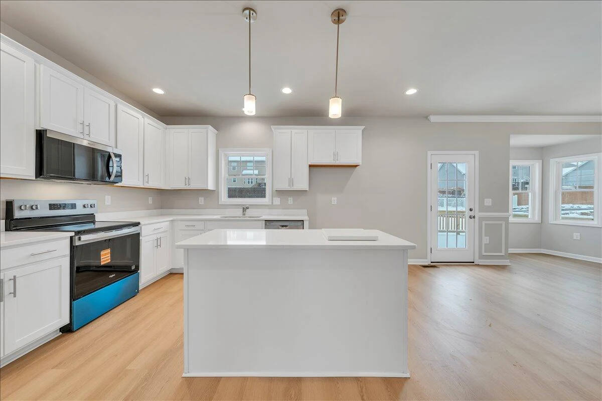22 Grove BLVD - Photo 11