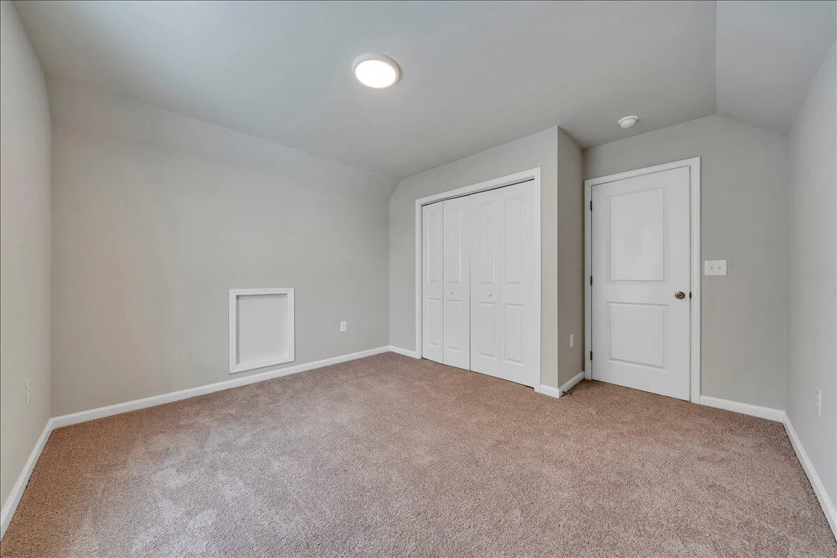 22 Grove BLVD - Photo 36