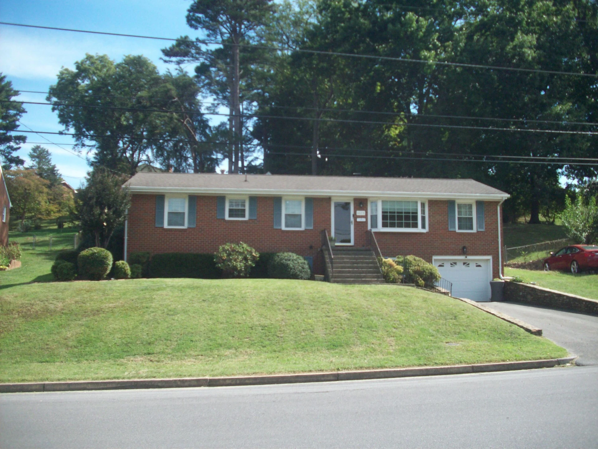 4539 Oakland BLVD NW