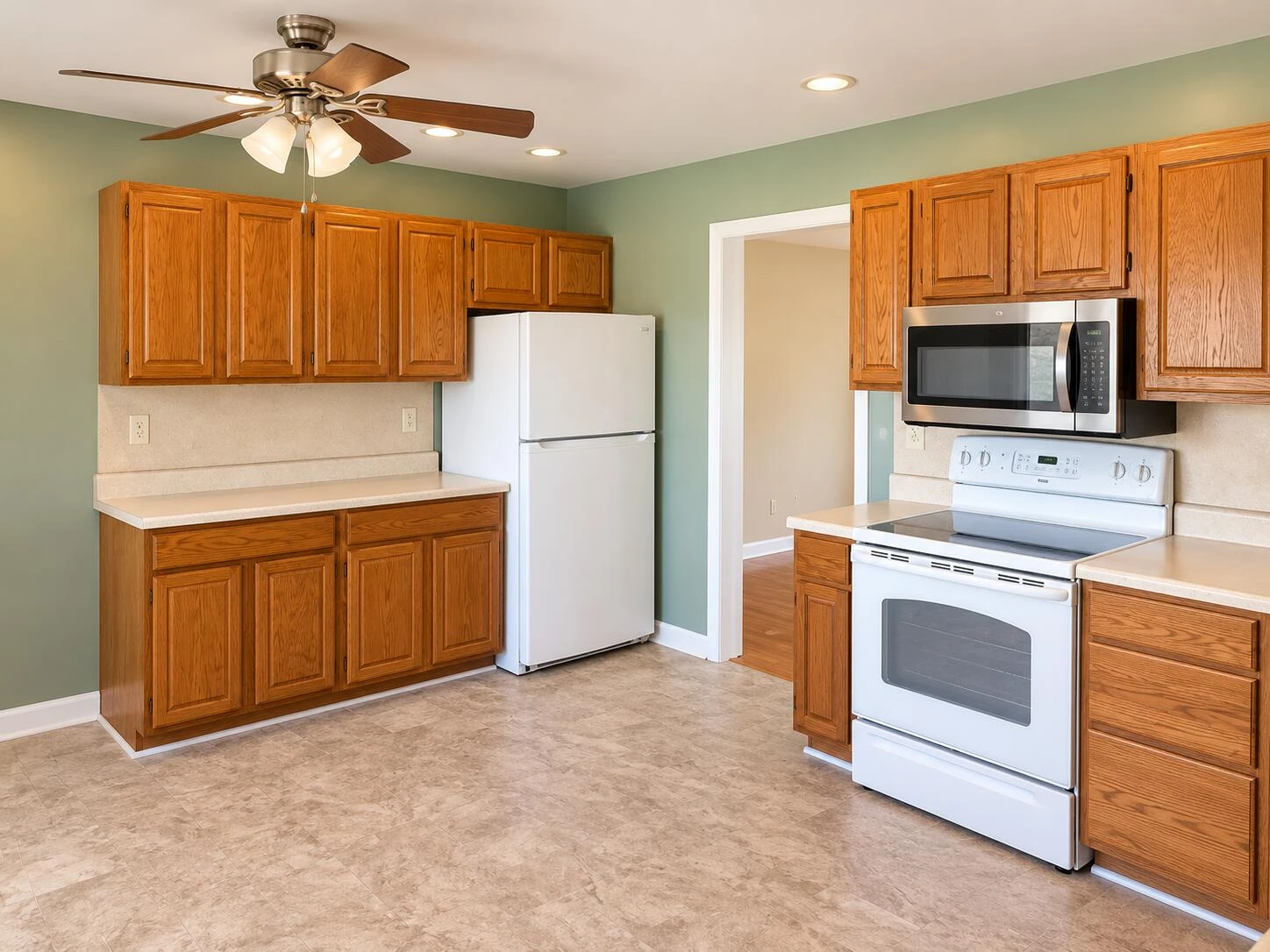 1407 Deacon ST - Photo 5