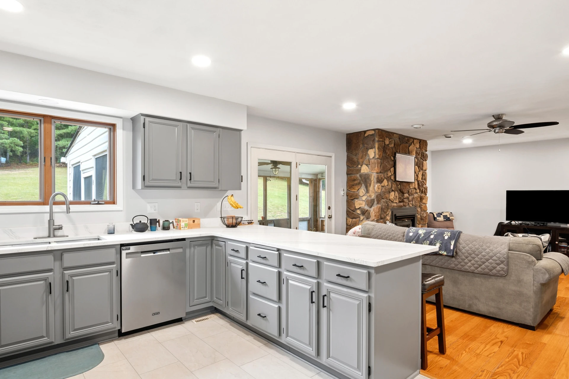 8261 Filly CT - Photo 11