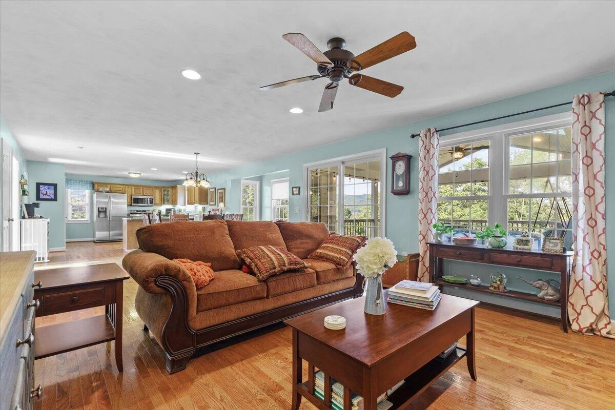 1714 High Gate LN - Photo 14