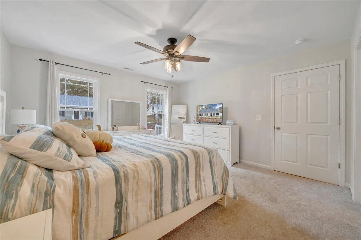 107 Pine Ridge DR - Photo 24