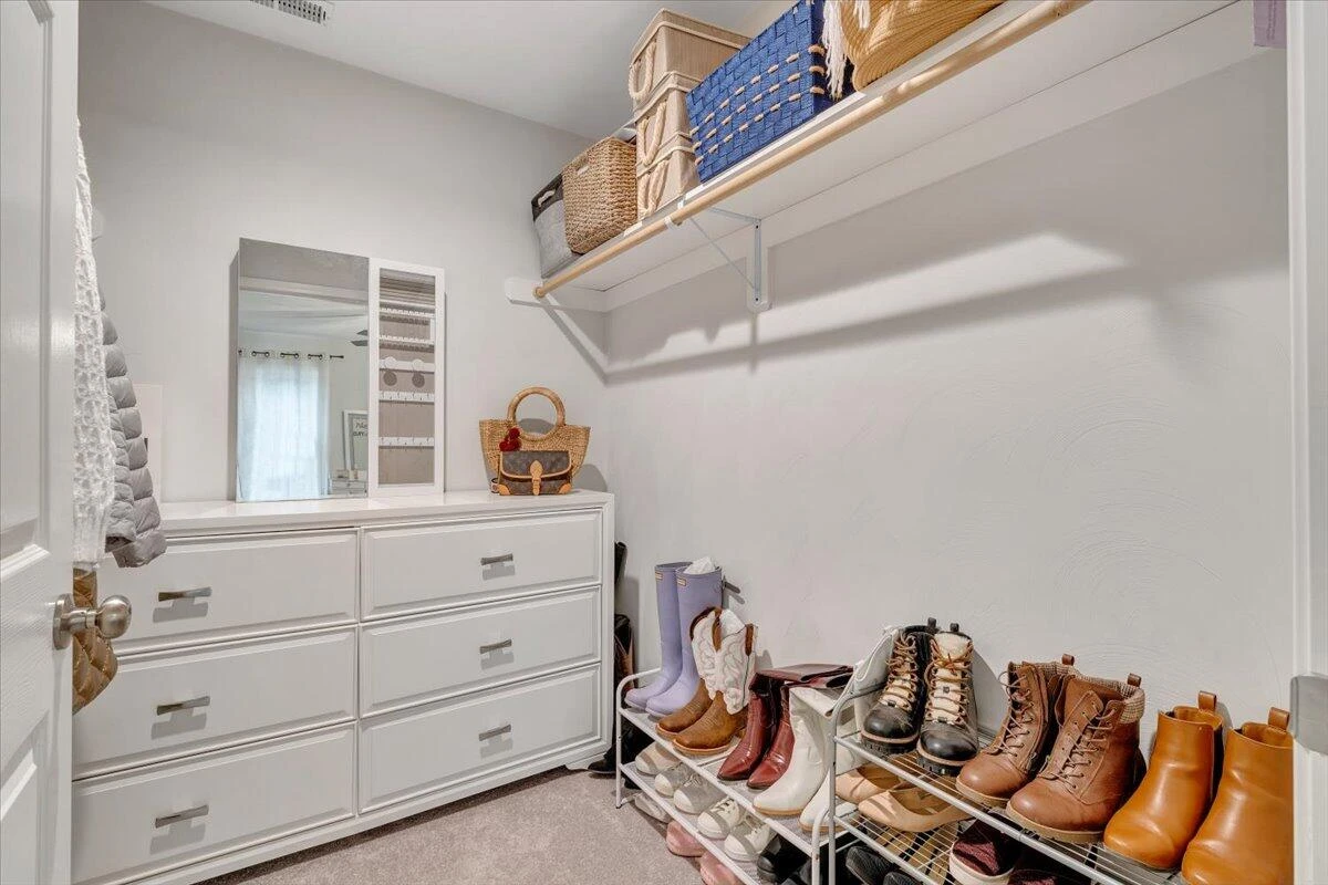 107 Pine Ridge DR - Photo 28