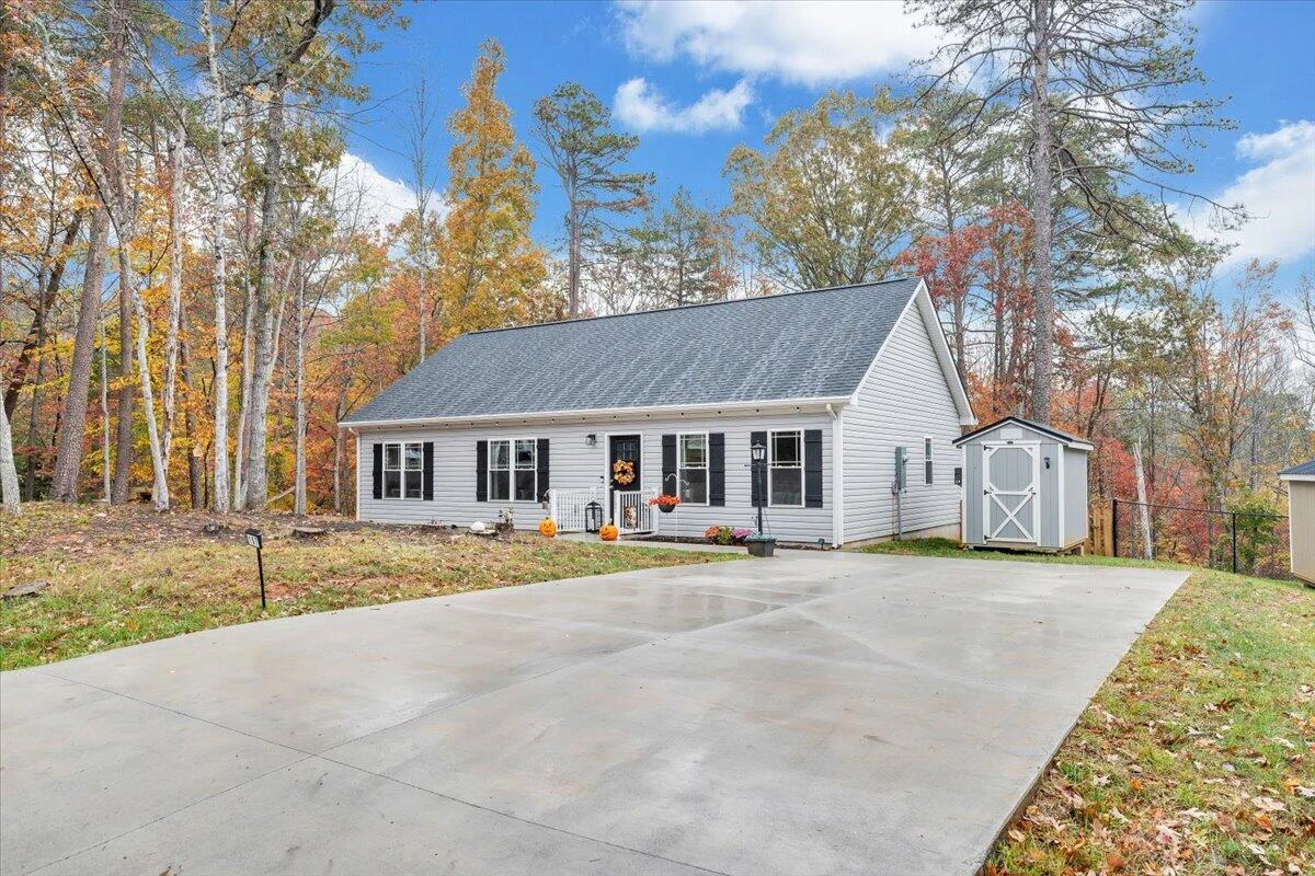 107 Pine Ridge DR - Photo 38