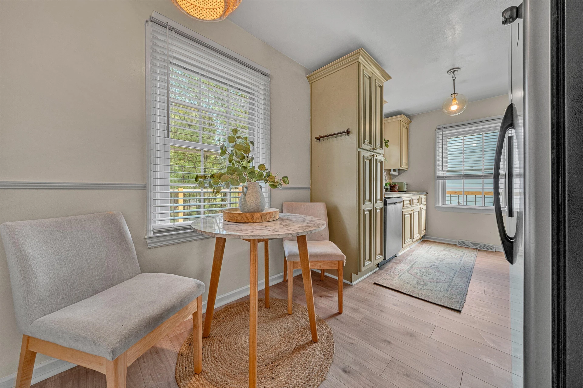 2451 Westover AVE SW - Photo 6