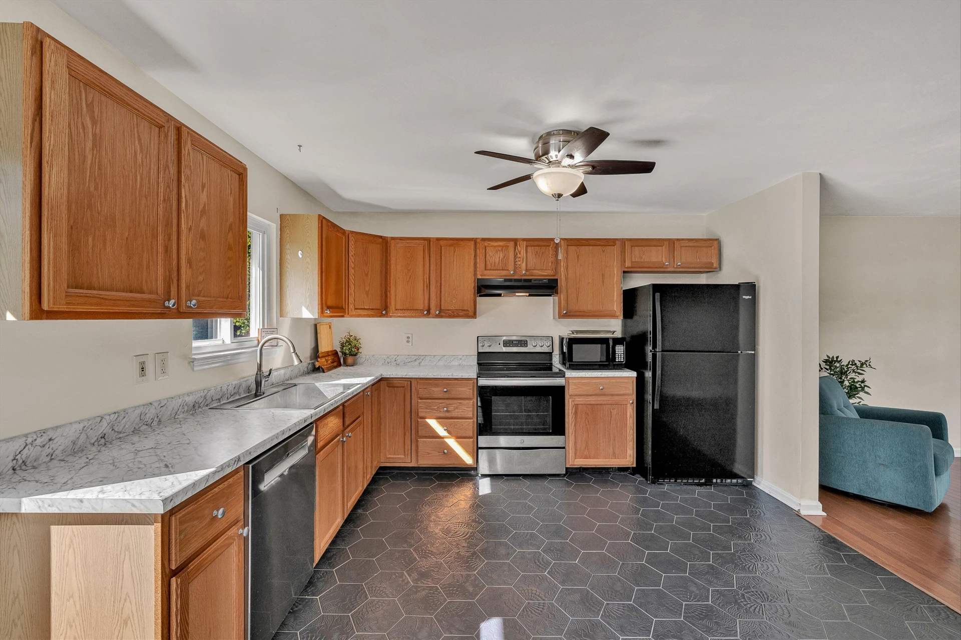 4836 Oak RD NW - Photo 8