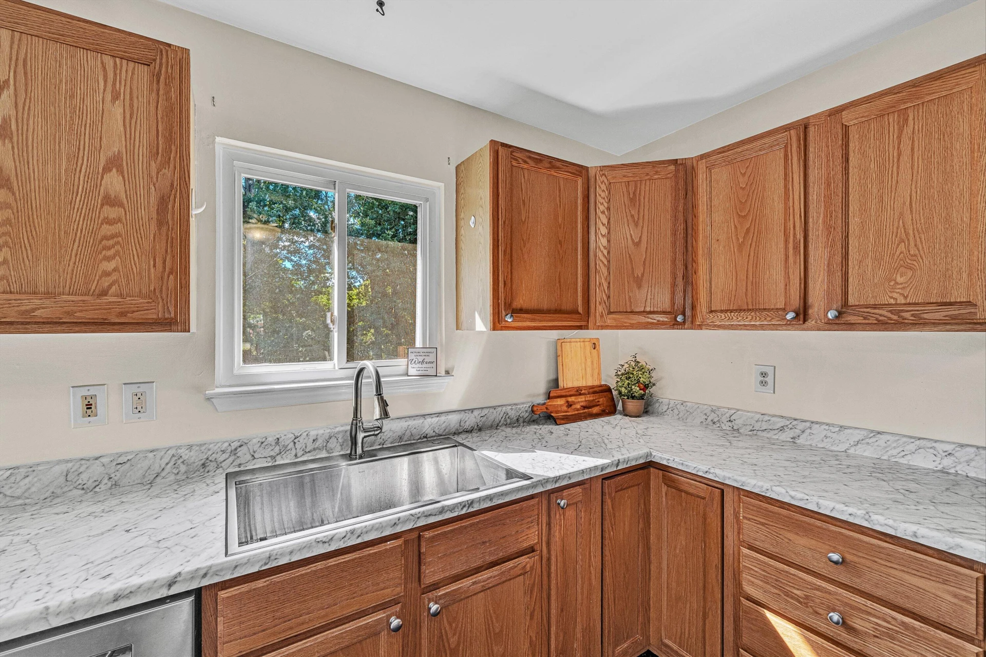 4836 Oak RD NW - Photo 9