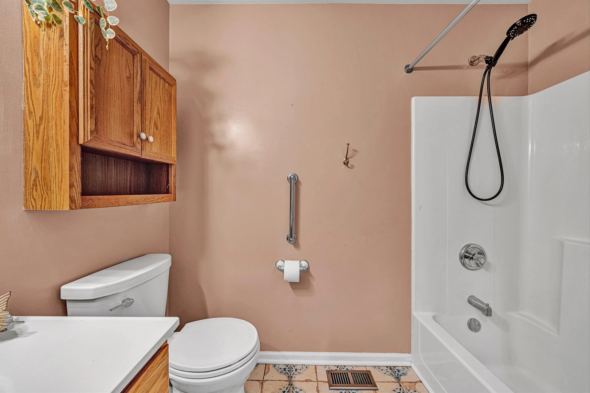 4836 Oak RD NW - Photo 13
