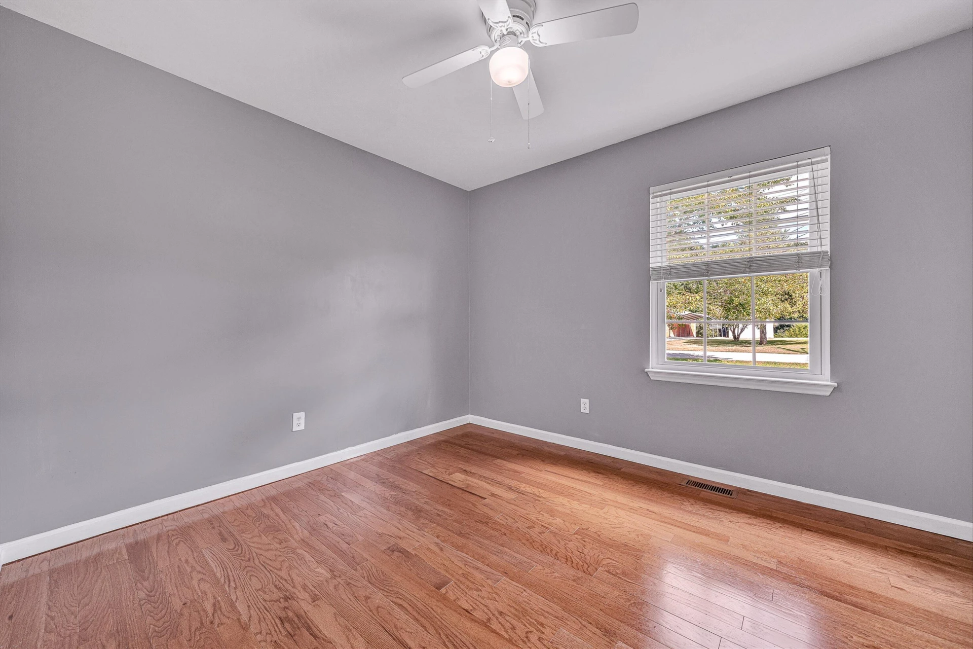 4836 Oak RD NW - Photo 21