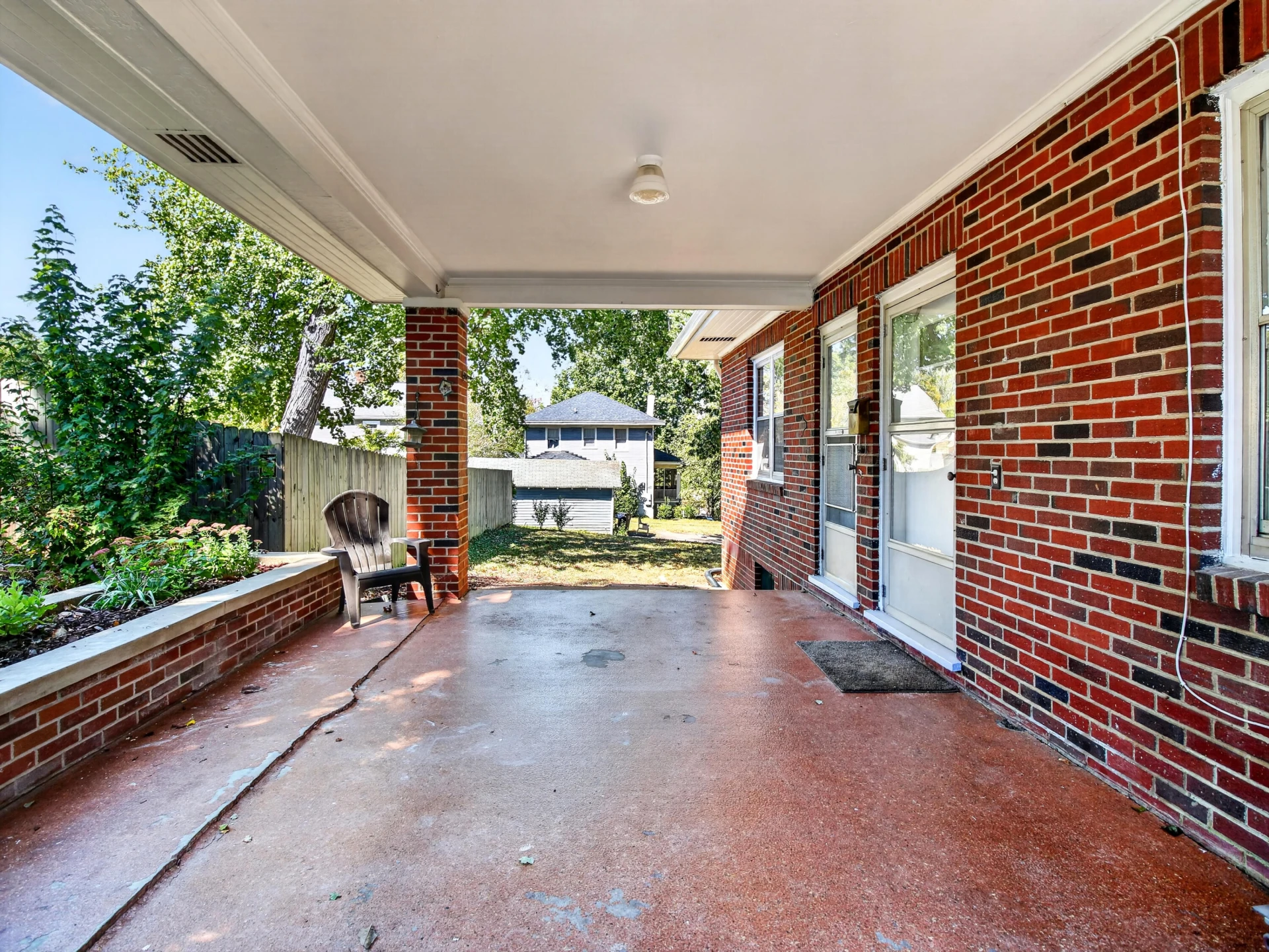 4401 Hilltop DR - Photo 38