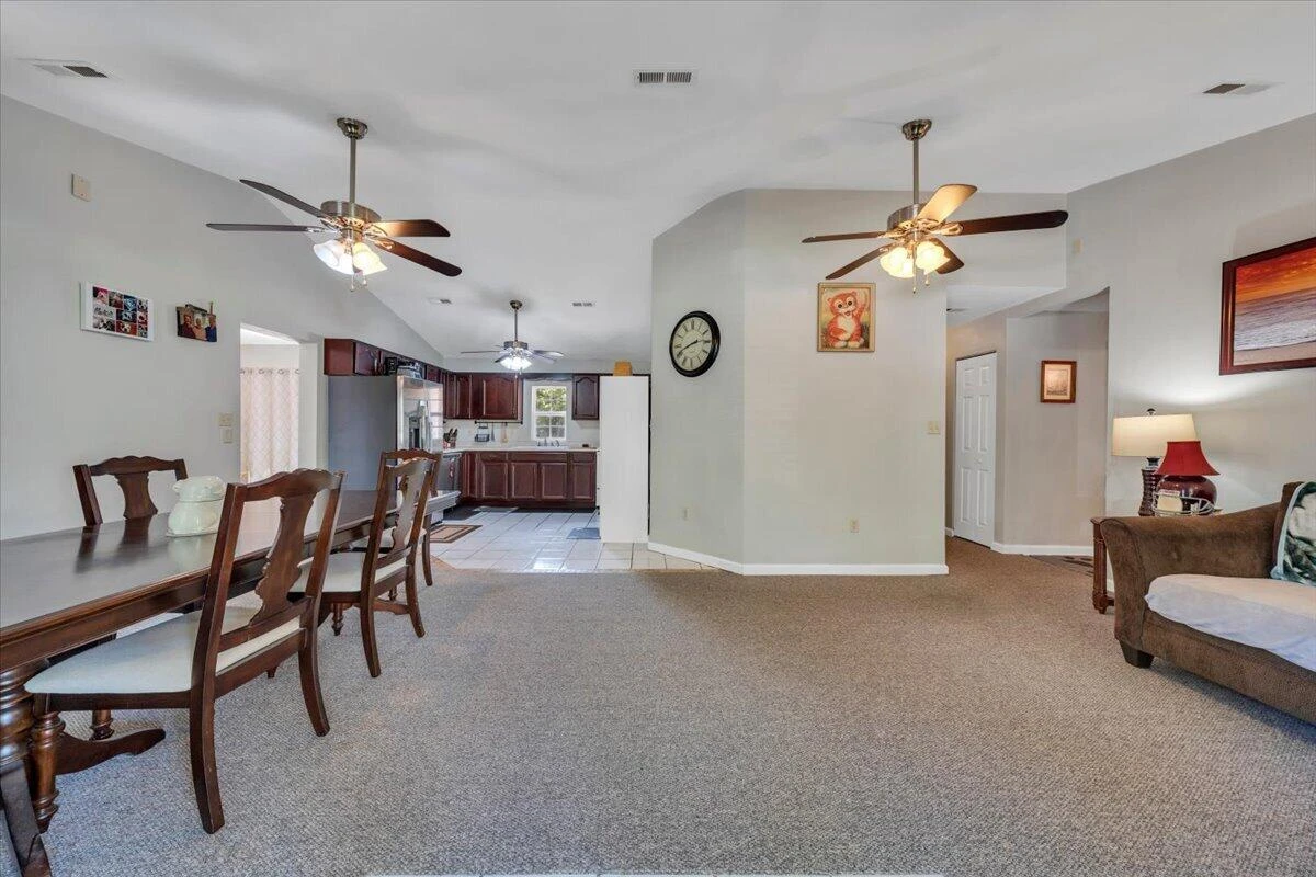 60 Upland DR - Photo 5