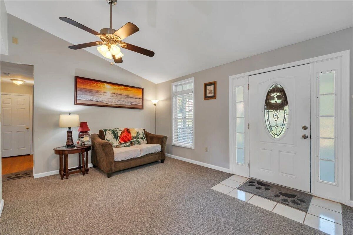 60 Upland DR - Photo 8