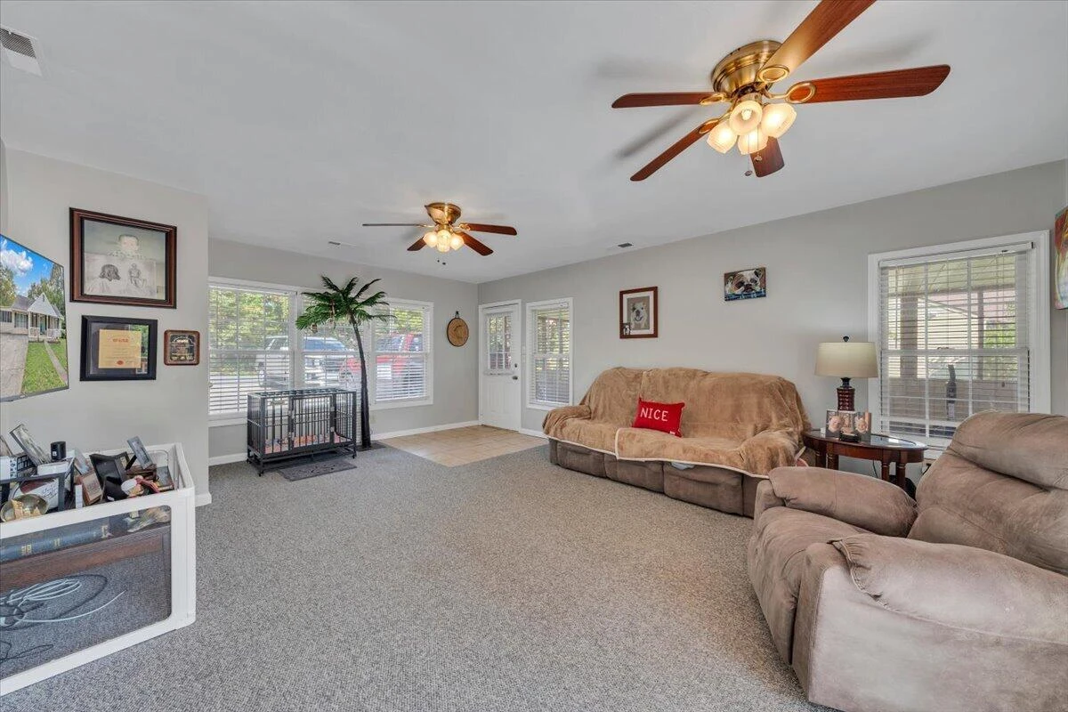 60 Upland DR - Photo 18